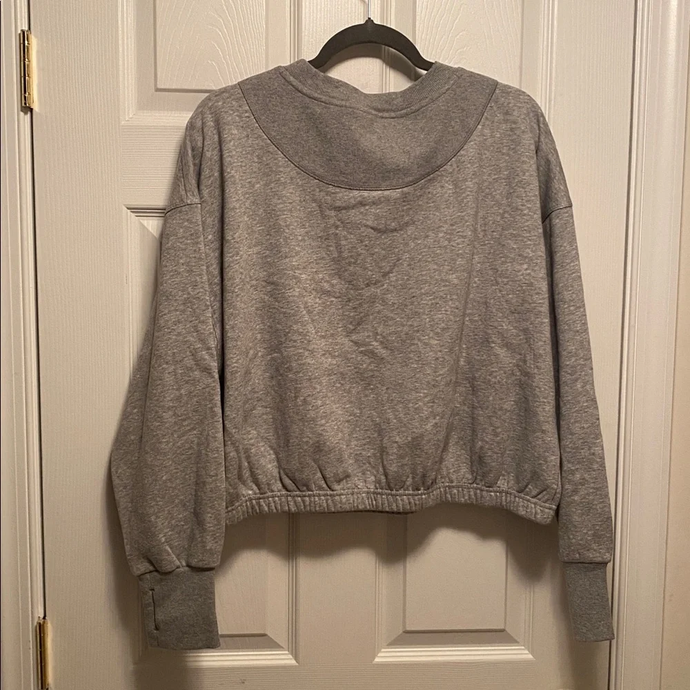 JoyLab Heather Gray Boxy Fit Sweatshirt…size XL - Picture 2 of 7